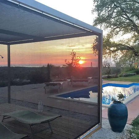 Dream Villa *