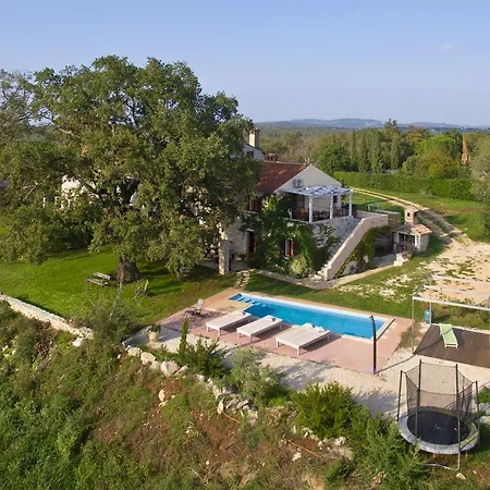 Dream Villa Materada